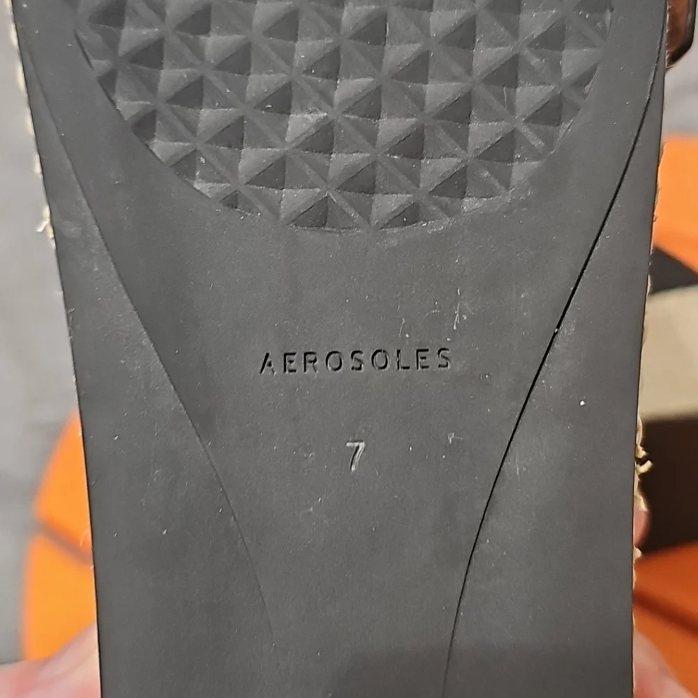 Aerosoles‎ Darcy Wedge Platform Double Buckle Sandal Women’s 7M NWOT Condition